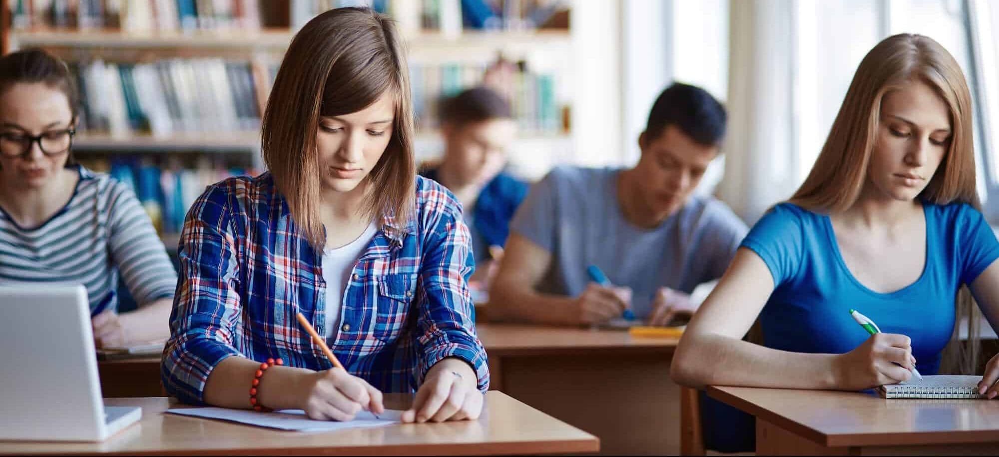 Developing Spoken Proficiency: When to Focus on Fluency vs Accuracy